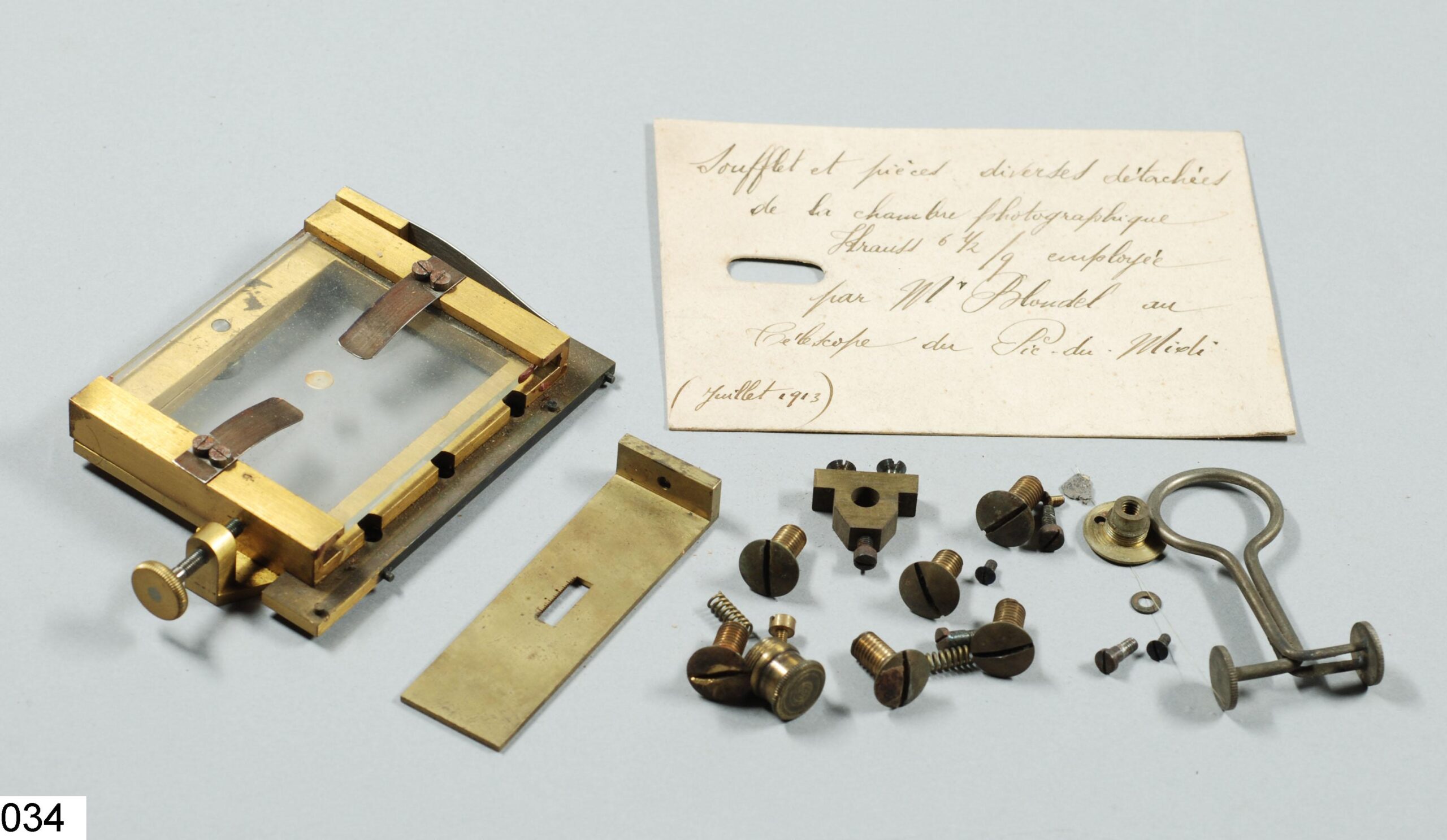 Boîte d'accessoires