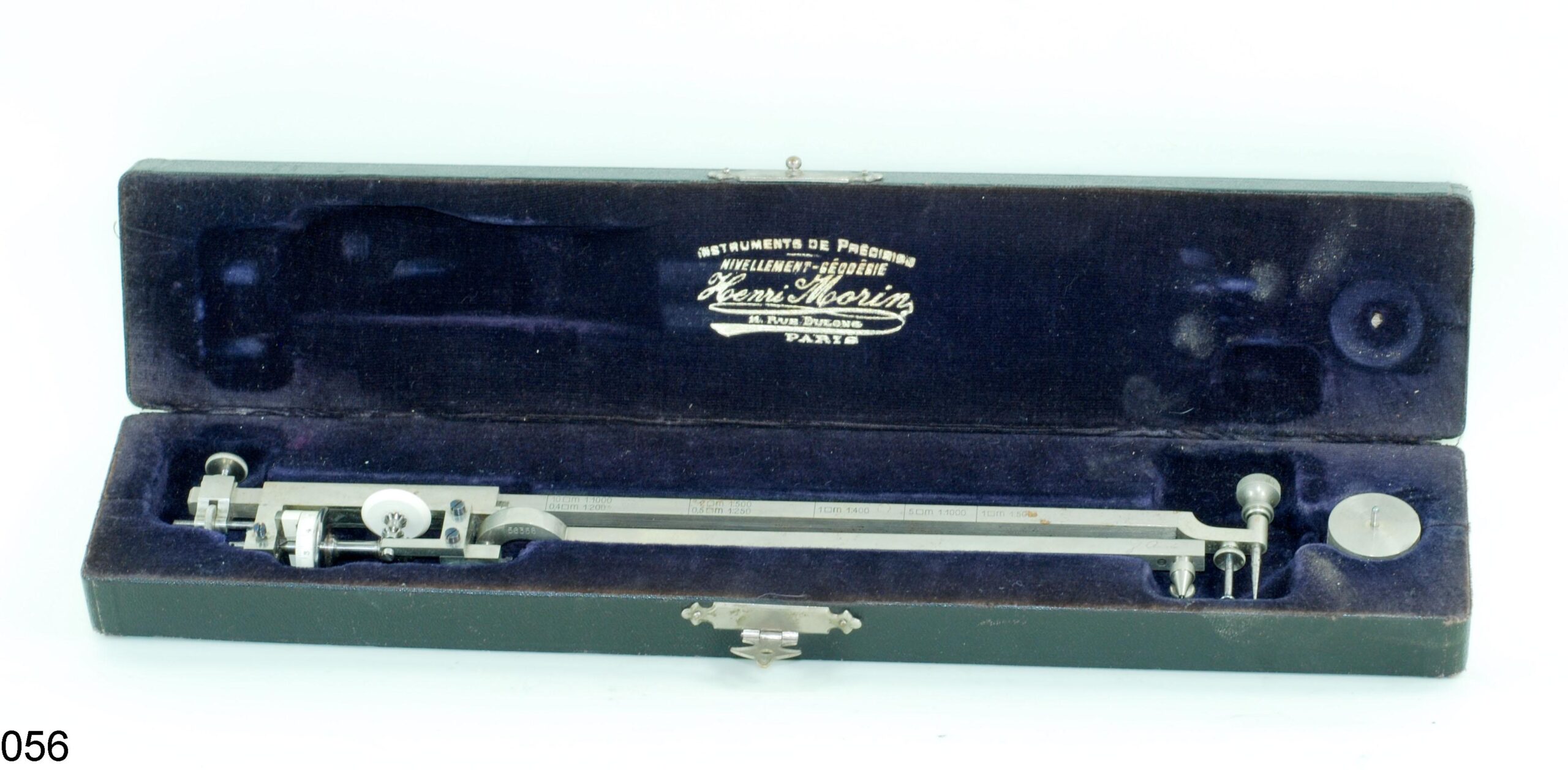 Planimètre d'Amsler