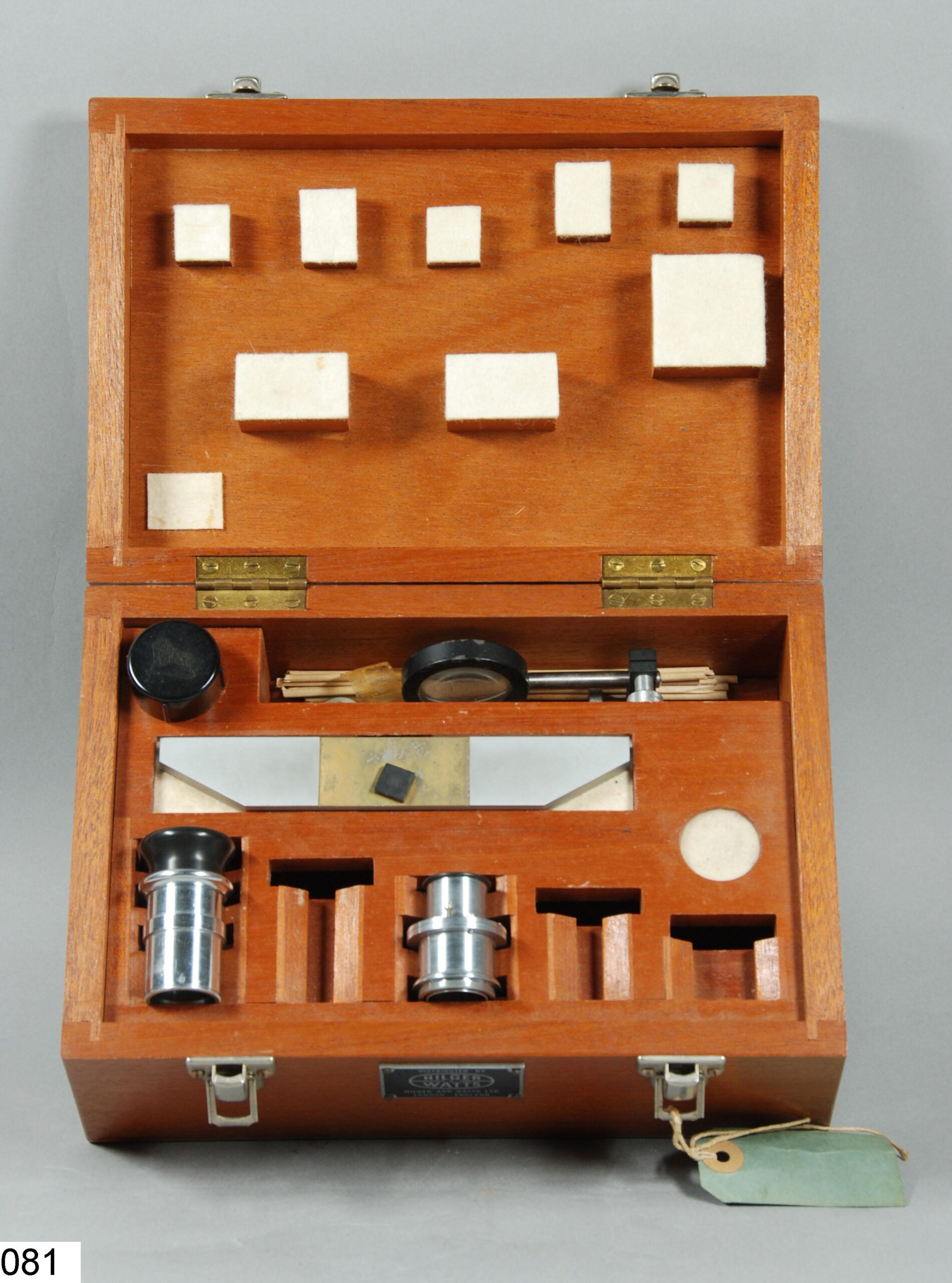 Boîte d'oculaires