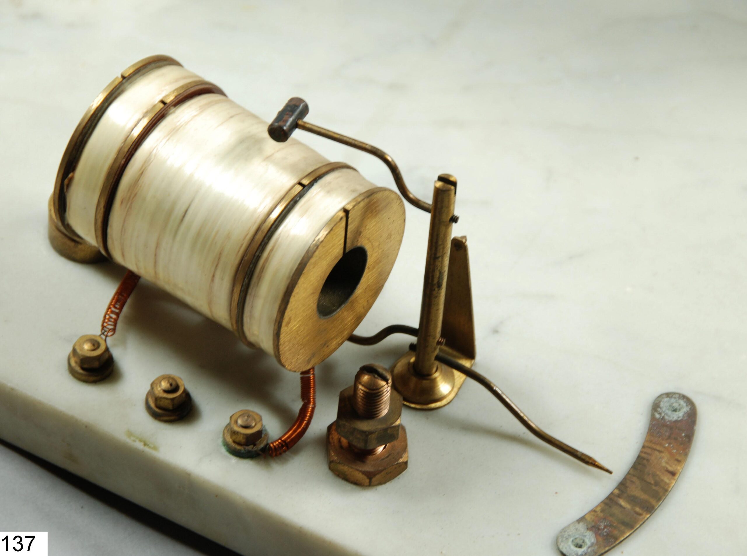 Pendule électrique Brillié