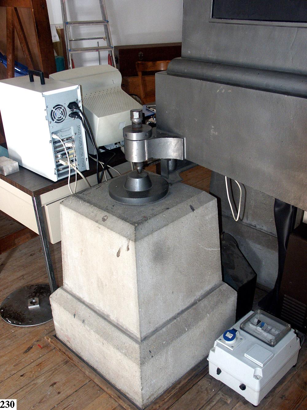 Télescope de 80 cm