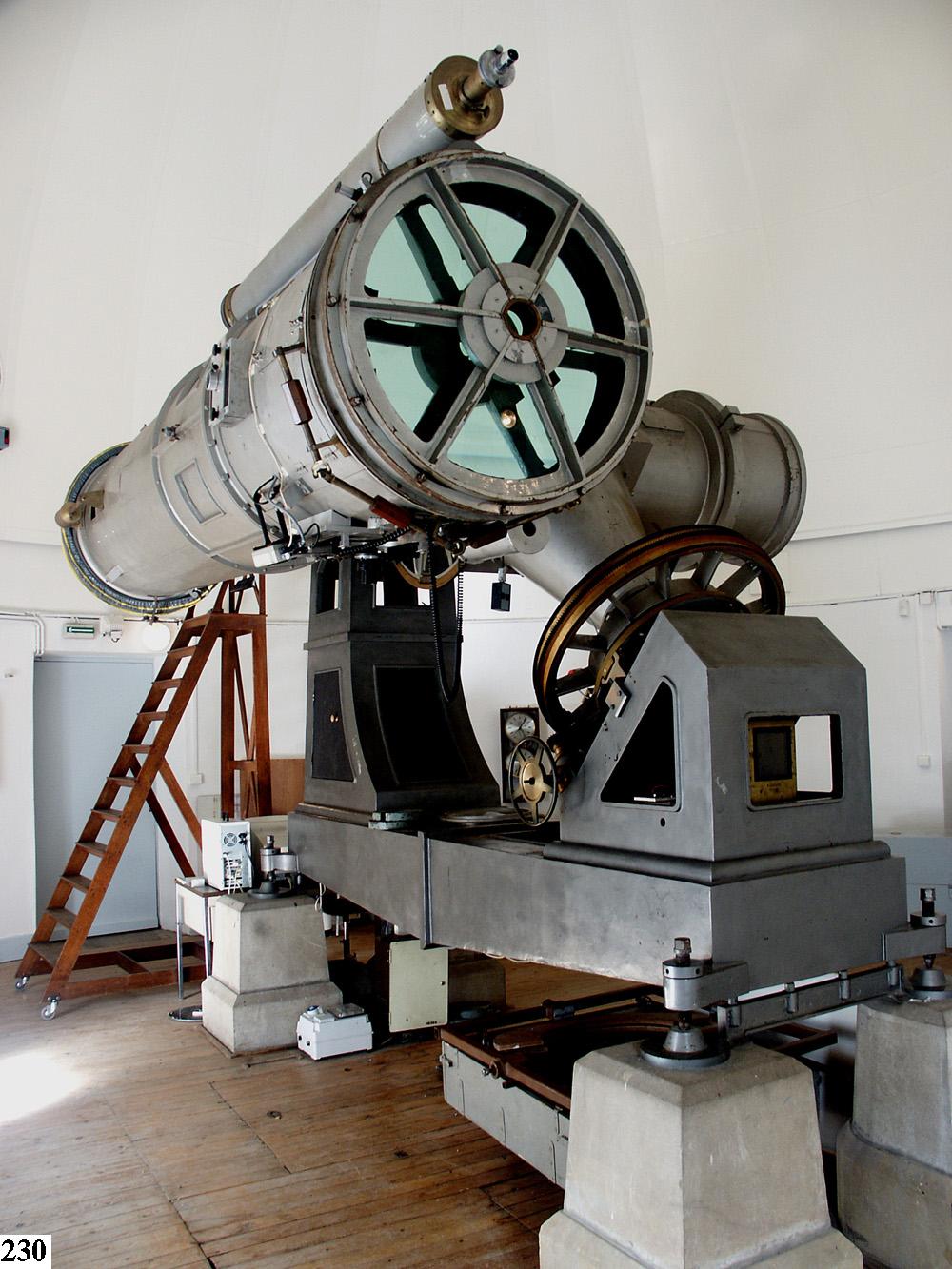 Télescope de 80 cm