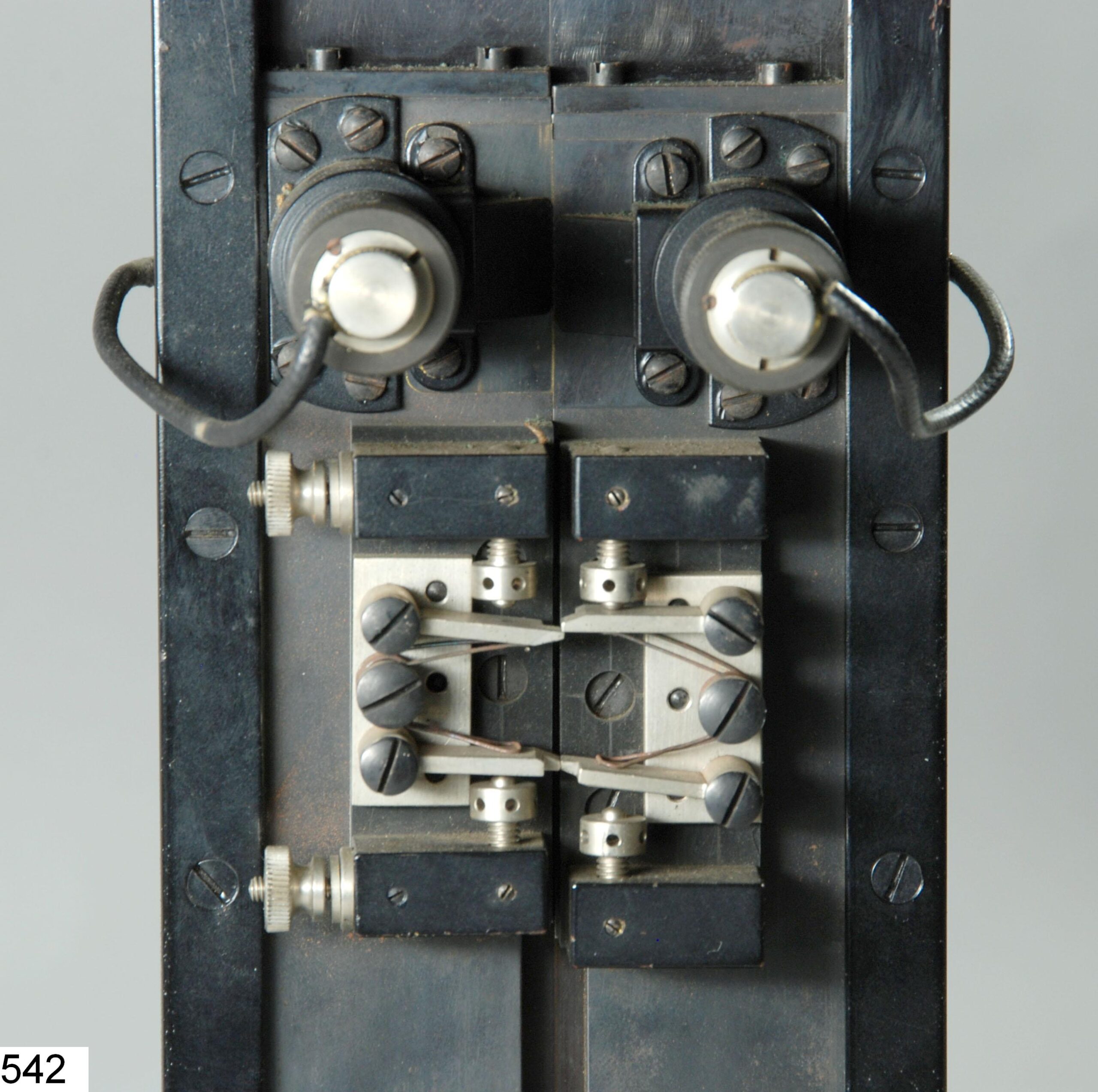 Instrument