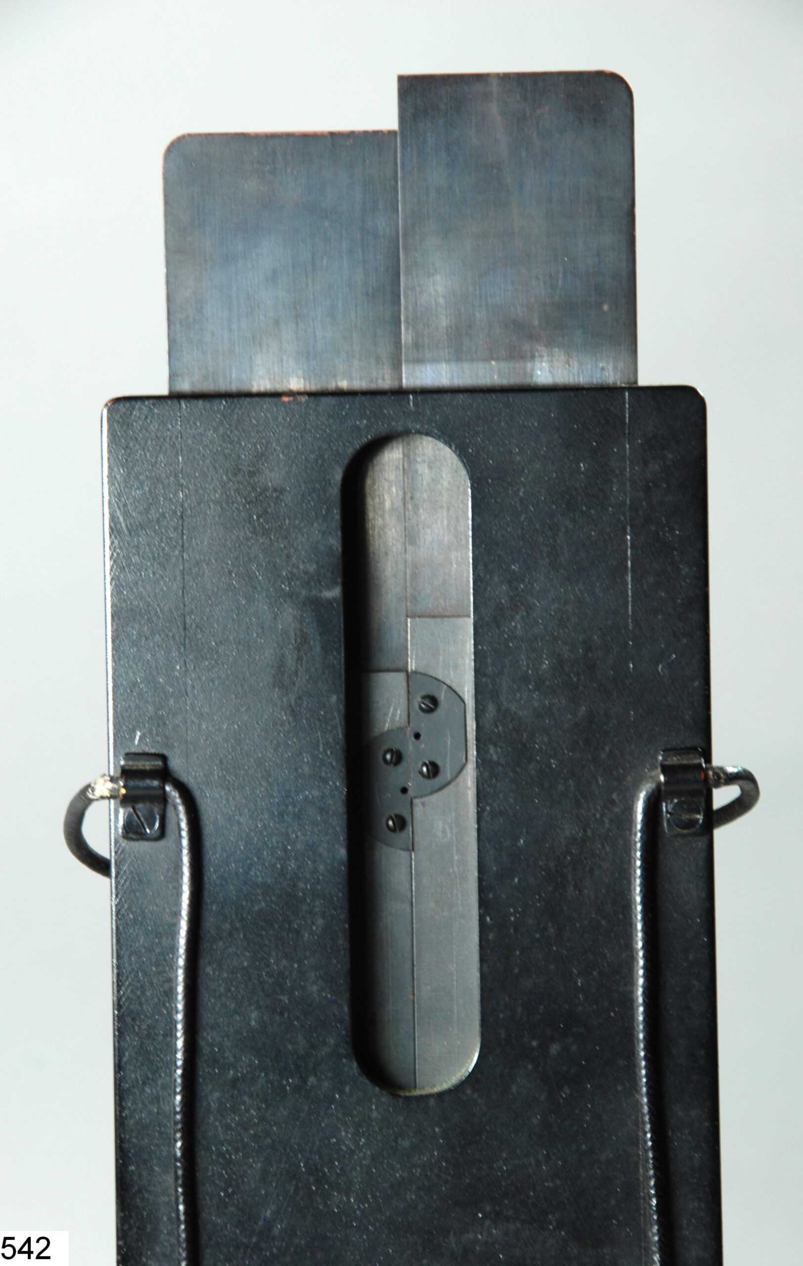 Instrument
