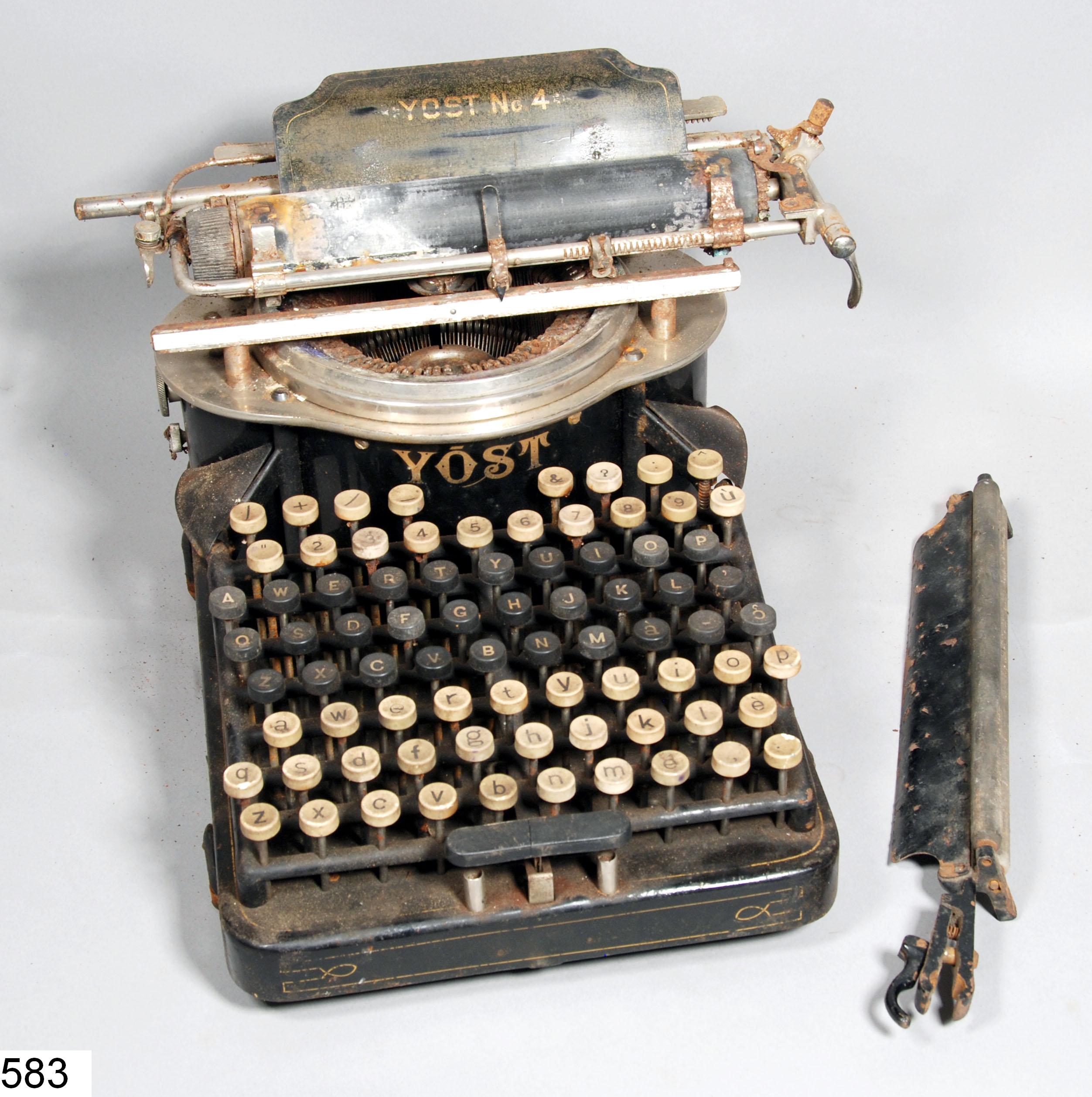 Machine à écrire Yost