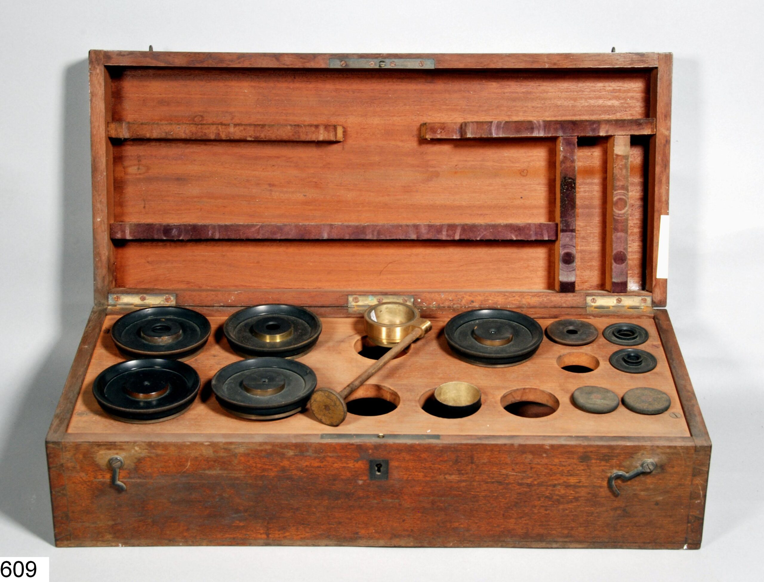 Boîte d'oculaires