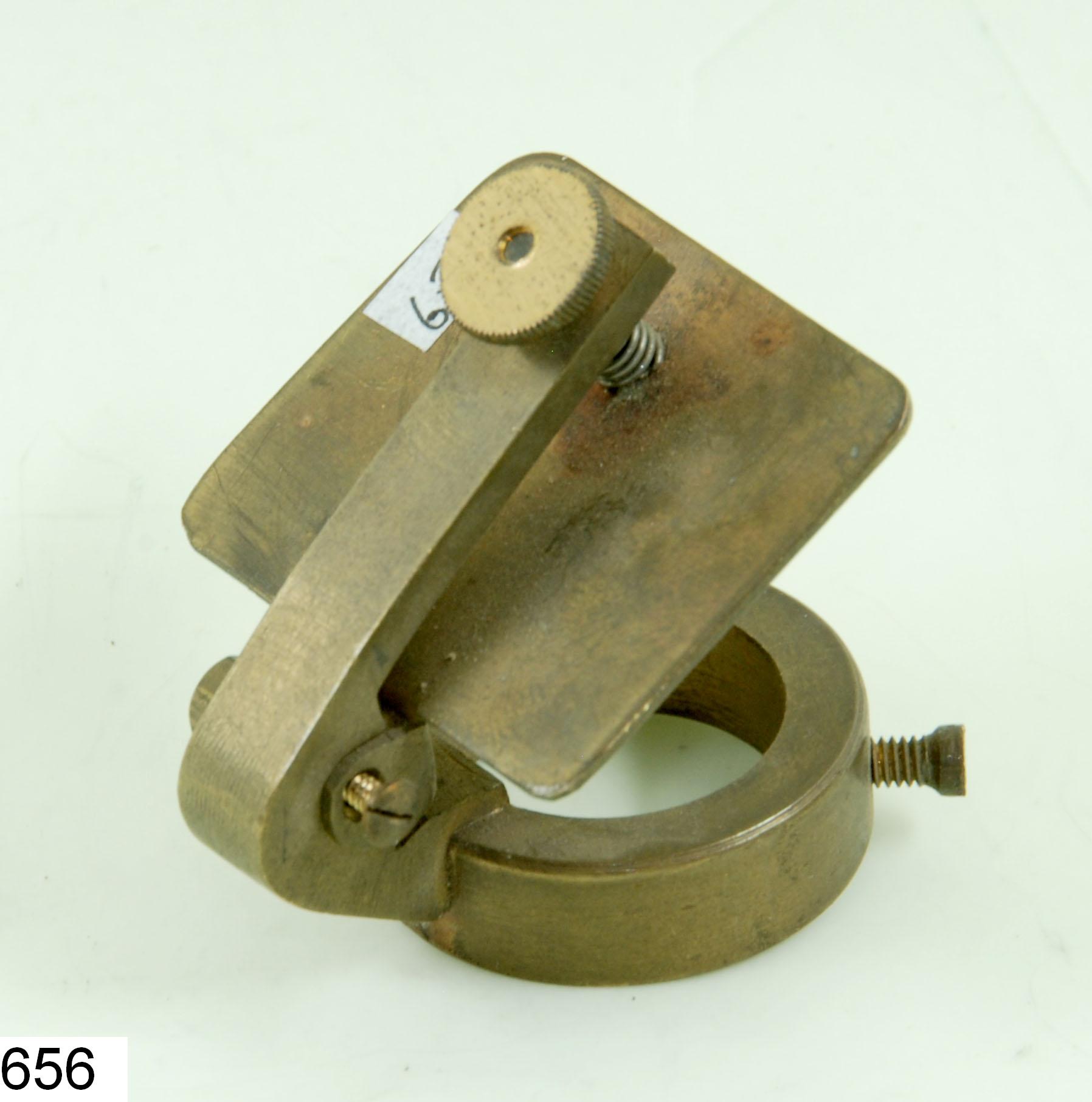 Support pour miroir et optique