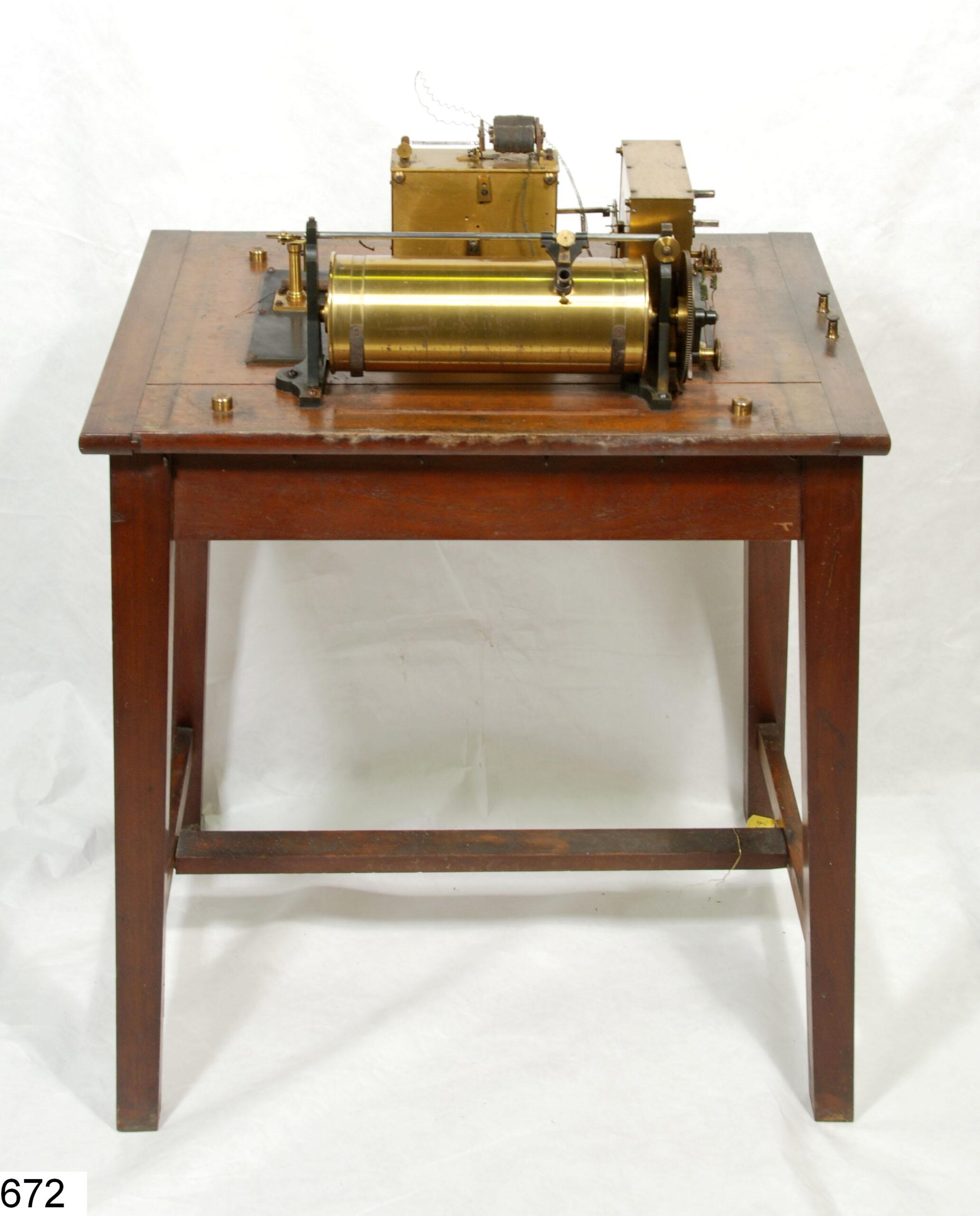 Enregistreur monté sur une table